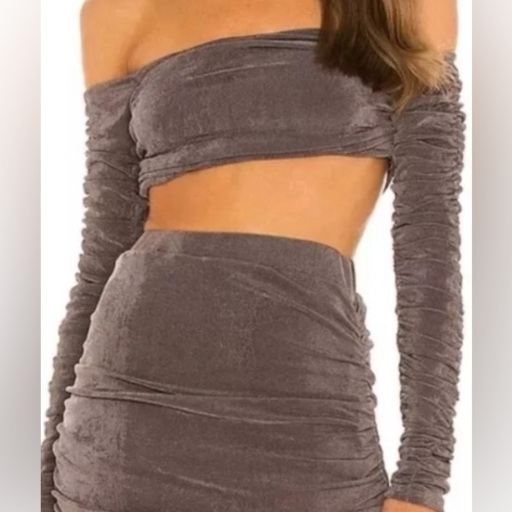 MICHAEL COSTELLO x REVOLVE Jayce Crop Light Grey Ruched Long Sleeve TOP Size S